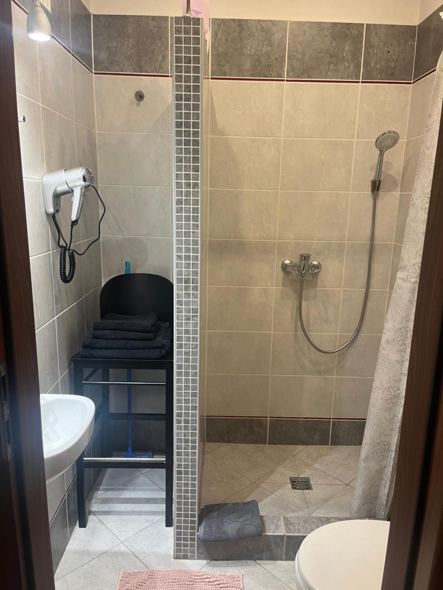 Apartament Piekna ワルシャワ エクステリア 写真
